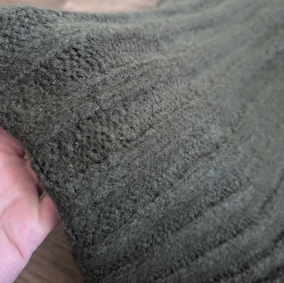 NWOT BP. Ribbed Olive Green Infinity Scarf Buttery Soft - Picture 2 of 4
